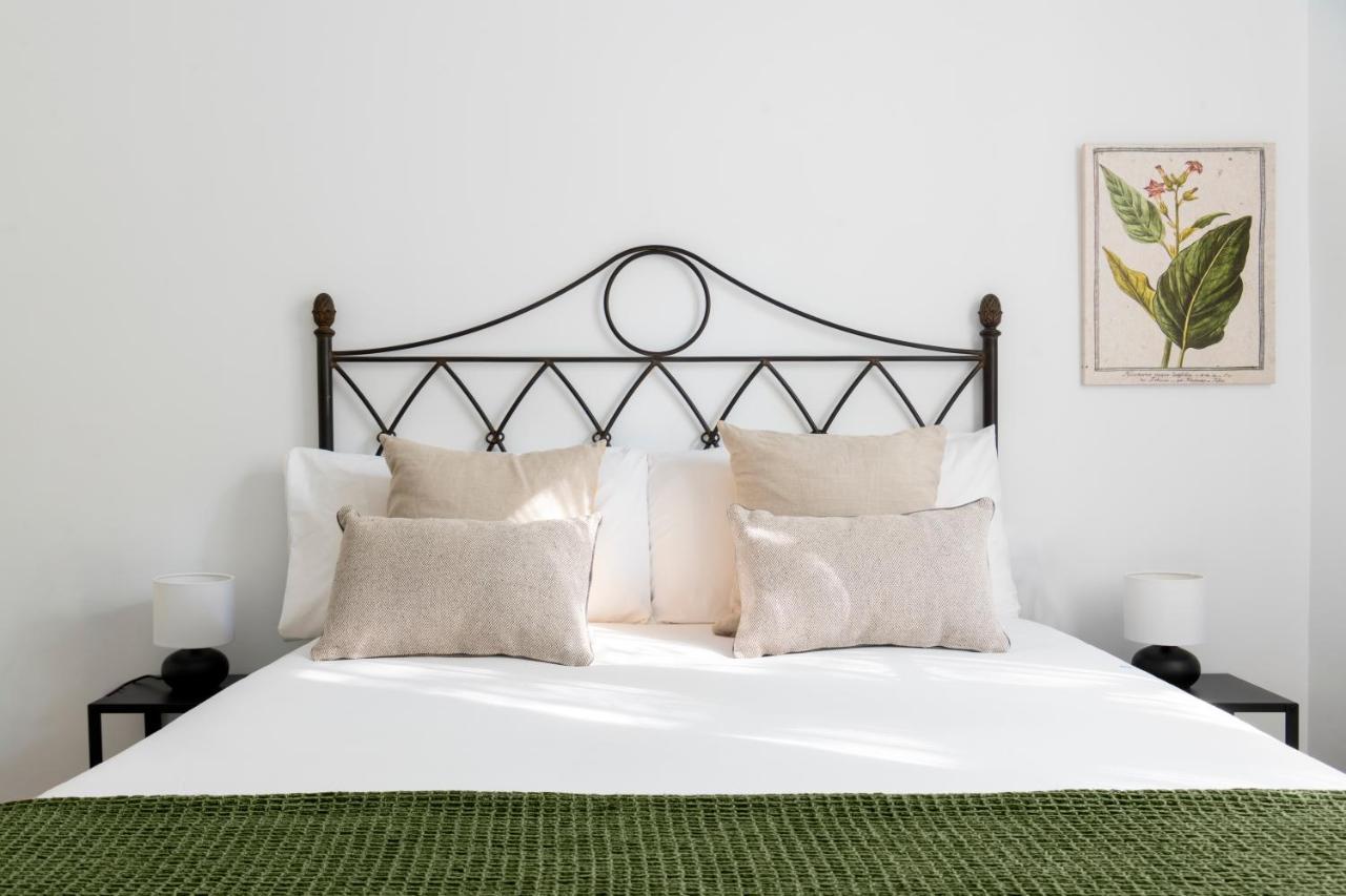 Mino Suite Apartment Seville Ngoại thất bức ảnh